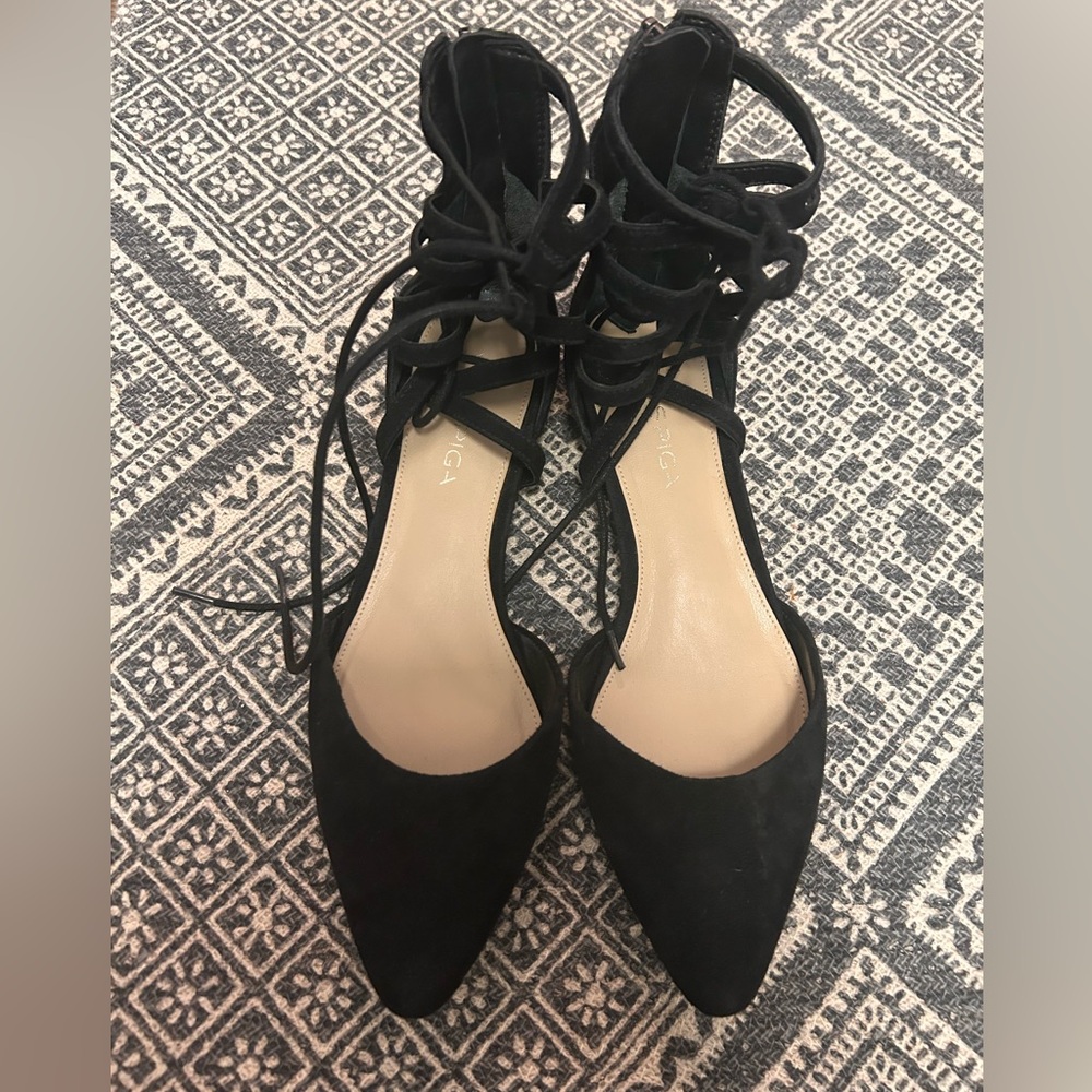 Via Spiga Surina Lace-Up Black Flats